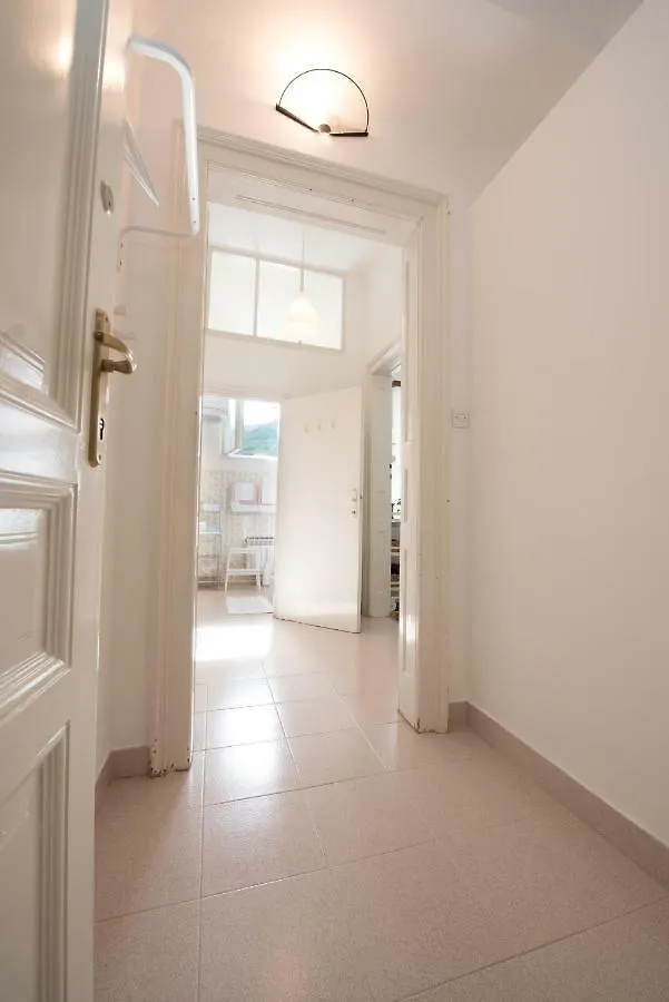 Stefani Studio Apartman Abbazia 0*,  Croazia